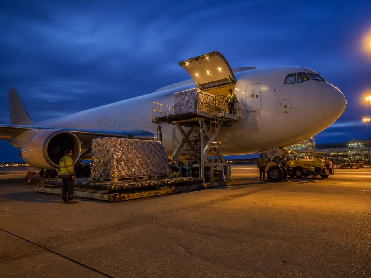 Secure air cargo logistics